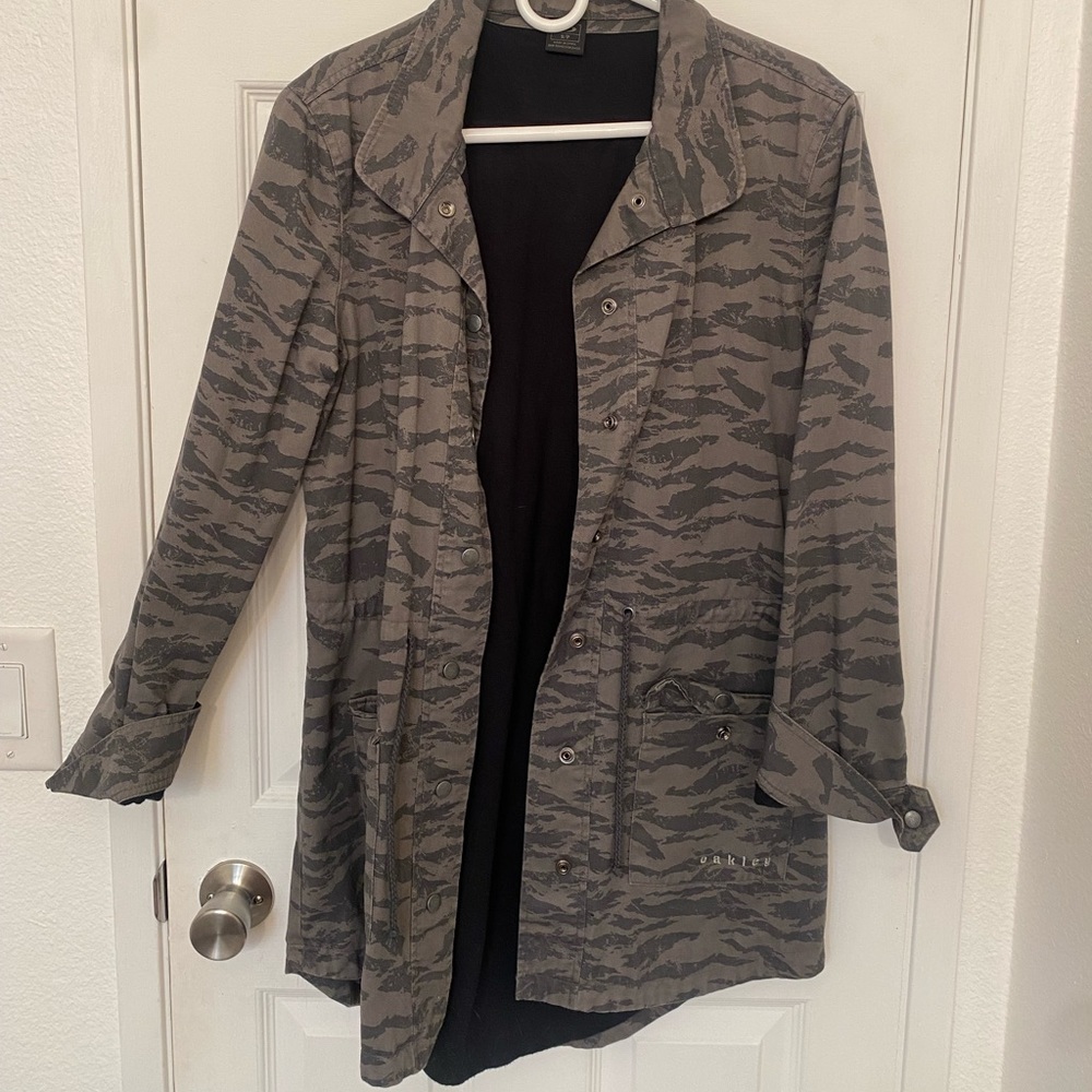 Like New Oakley Trenchcoat